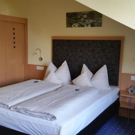 Hotel Ifen Wiesloch Extérieur photo