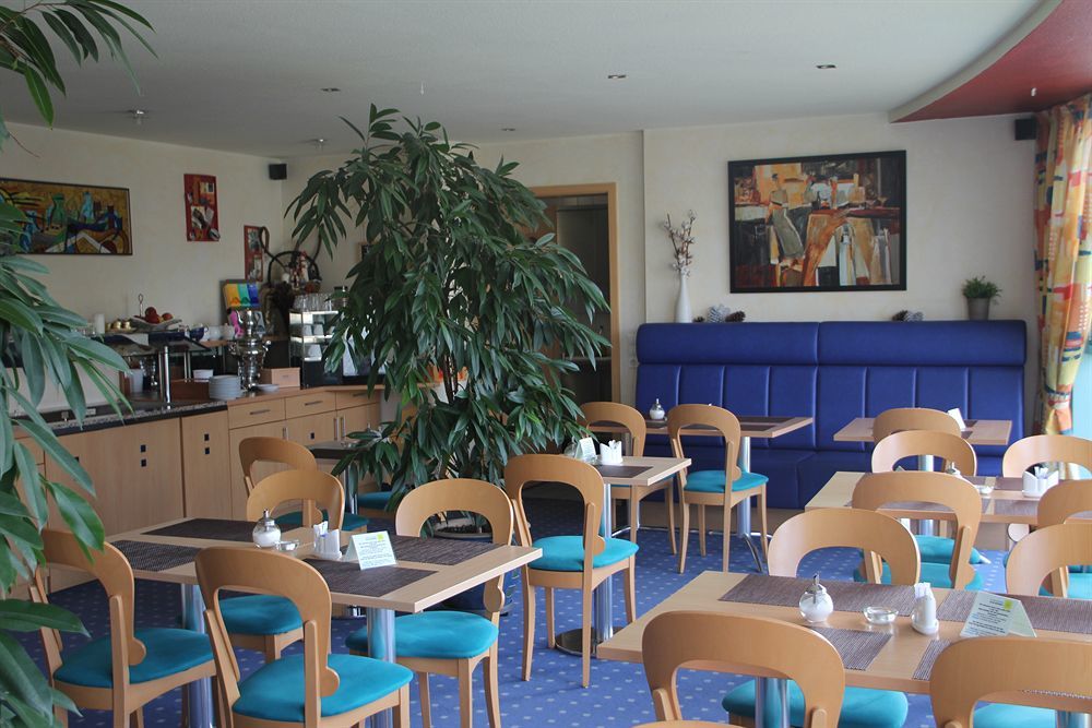 Hotel Ifen Wiesloch Extérieur photo