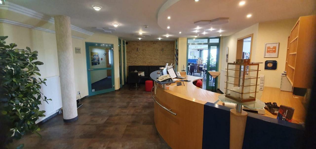 Hotel Ifen Wiesloch Extérieur photo